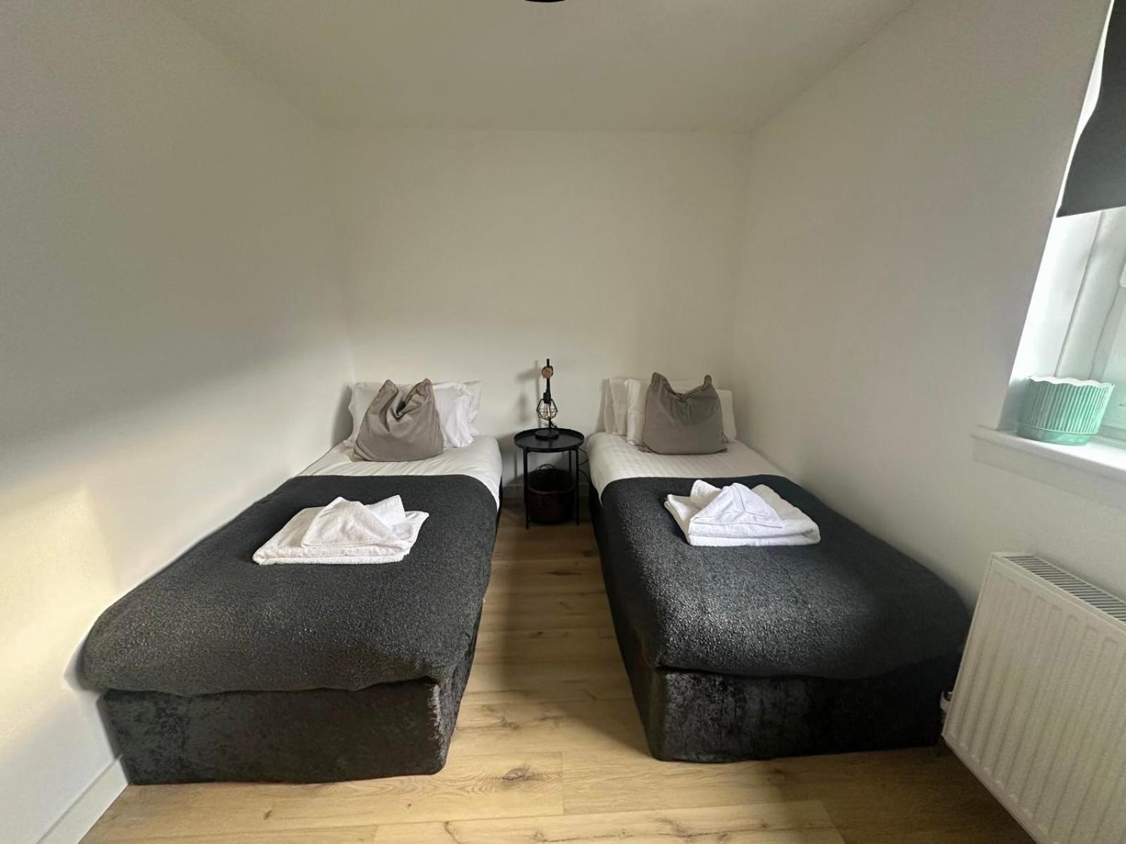 Holyrood Central Apartment Edinburg Exteriör bild